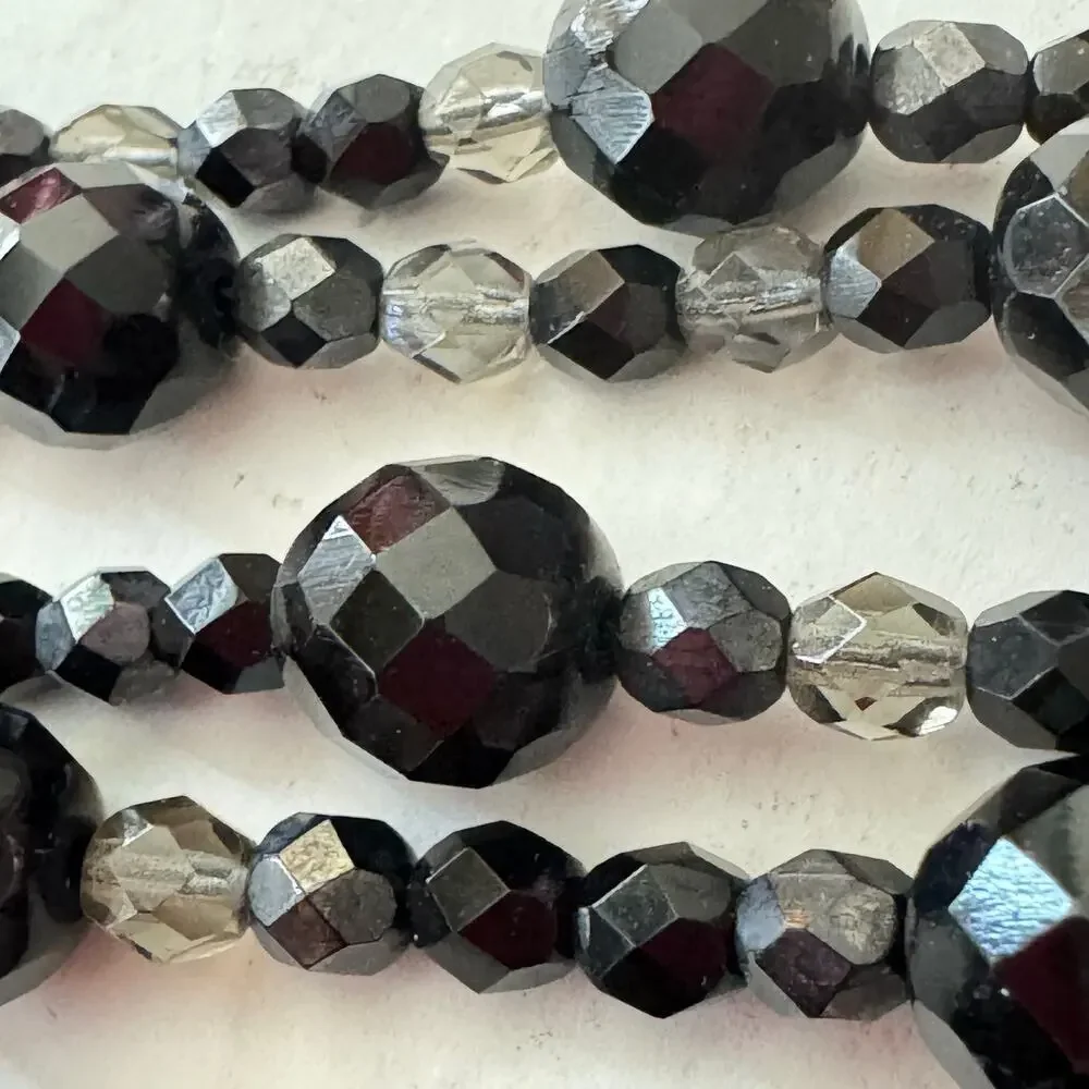 Vintage Black Jet Crystal Choker Necklace Clip Earrings Set Red Rhinestones